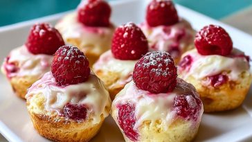 Raspberry Cream Cheese Pastry Bites