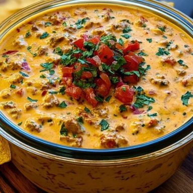 Cheesy Rotel Ranch Queso