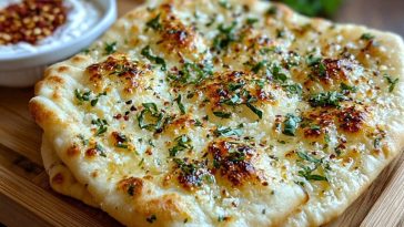 Easy 2-Ingredient Cottage Cheese Flatbread Recipe