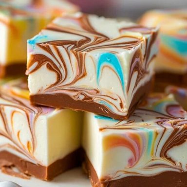 Easy Marshmallow Swirl Fudge