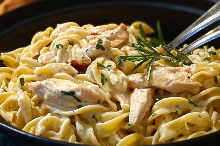 Hidden Valley Ranch Chicken Pasta