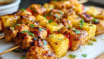 Pineapple Chicken Kabobs 1