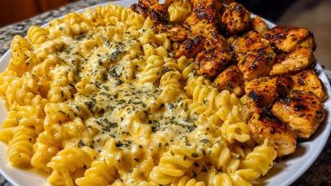 Cheesy Velveeta Chicken Twisted Pasta with Mozzarella Garlic Sauce