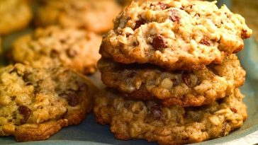 Laura Bush's Cowboy Cookies
