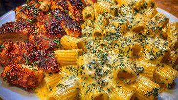 Rigatoni in Cheesy Italian Herb Alfredo with Cajun Chicken