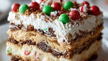 Christmas Cookie Lasagna