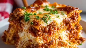 Easy Irresistible Lasagna