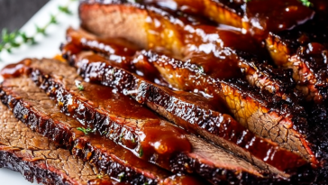 Tender Brisket with Homemade Barbecue Sauce